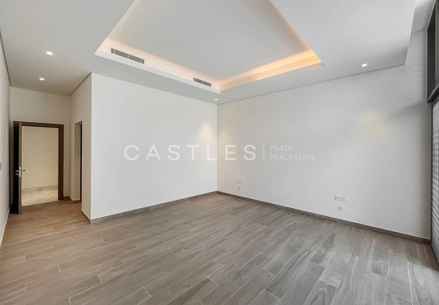 Brand New | Ready To Move In | Contemporary Style Villa - Image 12