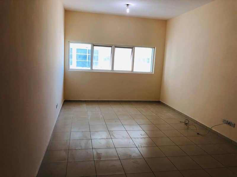 Big studio and high floor  with free parking in Ajman one tower