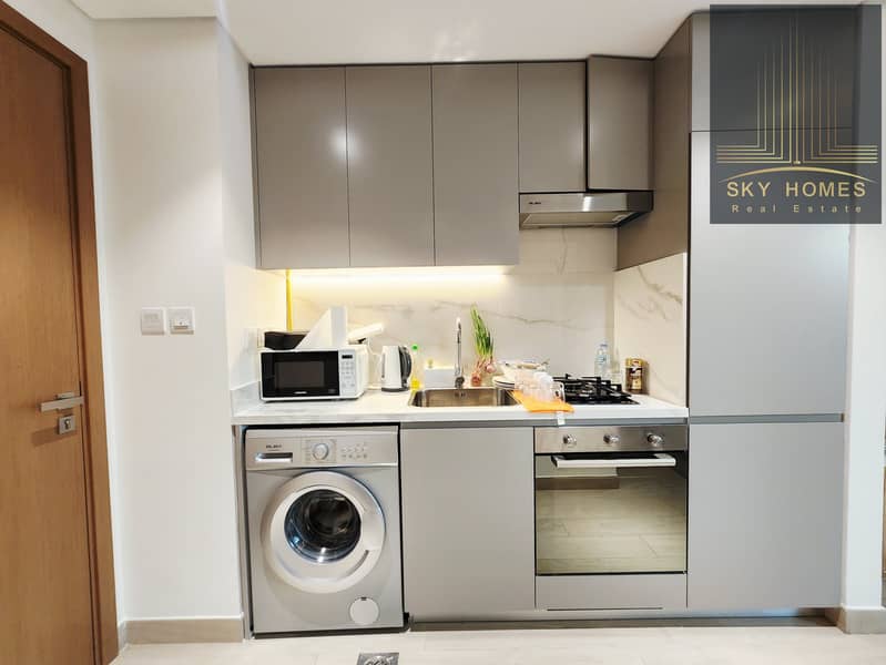 Luxury Fully Furnished Studio Apartment With Burj Khalifa view - Image 10