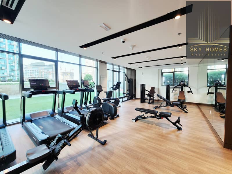 Luxury Fully Furnished Studio Apartment With Burj Khalifa view - Image 15