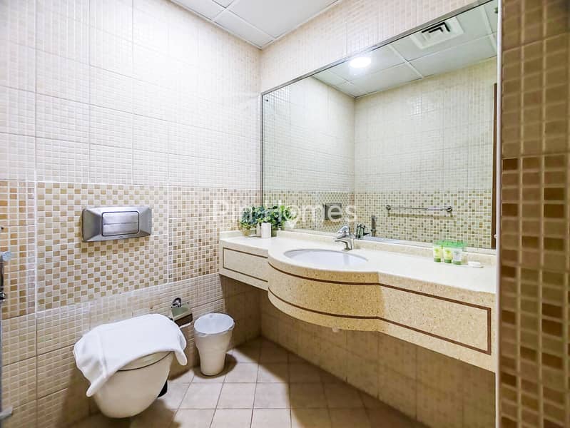 Fully Furnished | High Floor | Close to Tram - Image 24