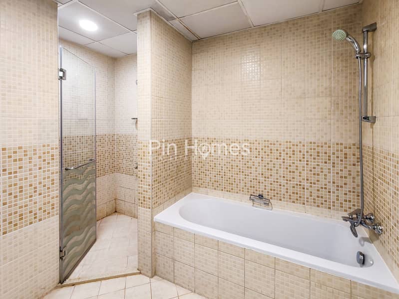 Fully Furnished | High Floor | Close to Tram - Image 28