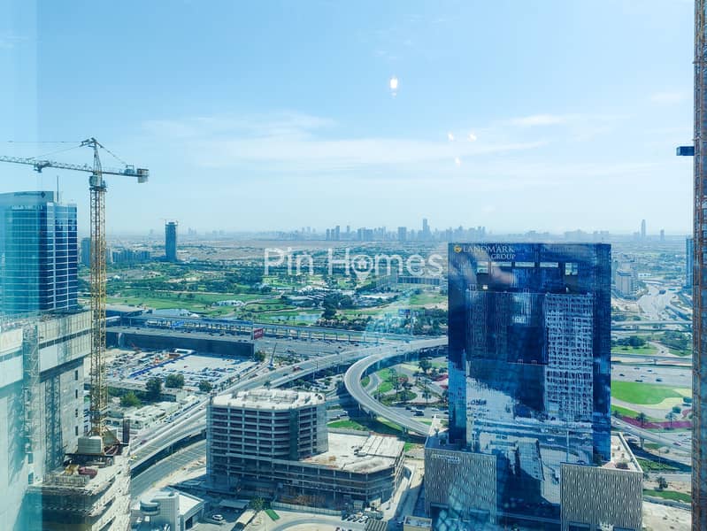 Fully Furnished | High Floor | Close to Tram - Image 29