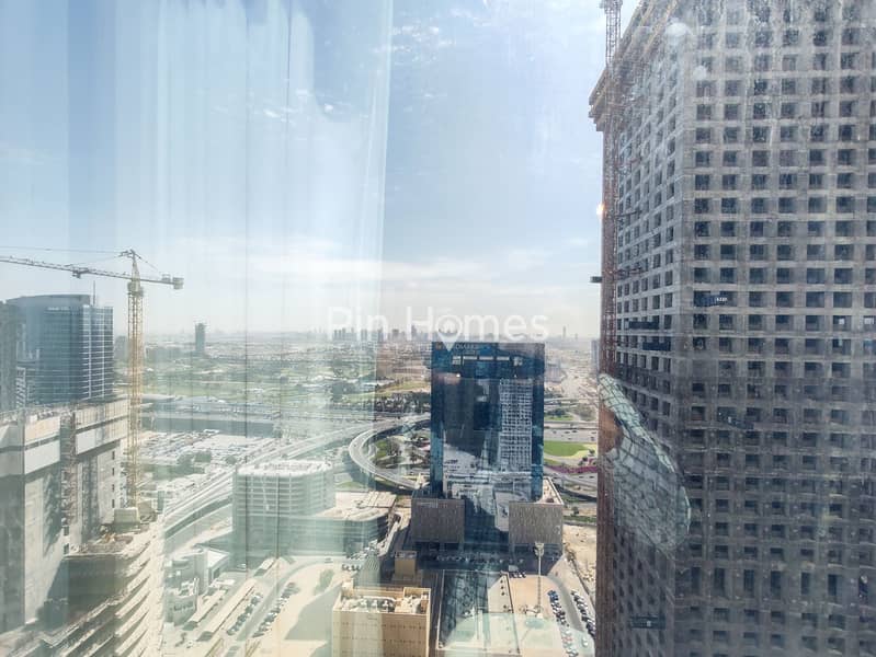 Fully Furnished | High Floor | Close to Tram - Image 30