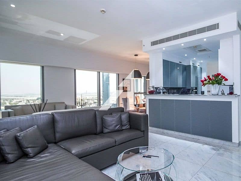 Upgraded| Furnished| Corner Unit| Vacant on Jan 15