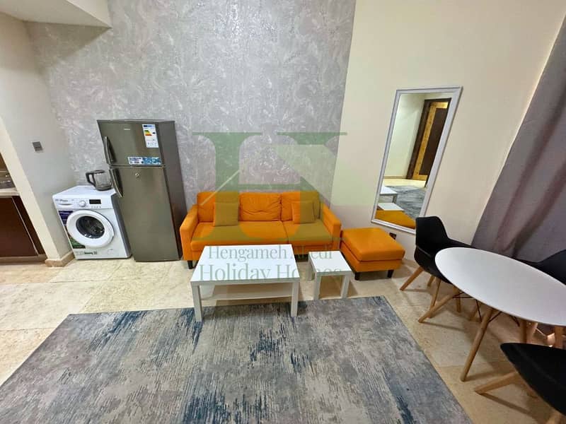 1 BHK | Near Metro and Mall