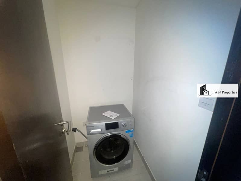 Chiller Free 2BHK+ Maid in JLT - Image 6