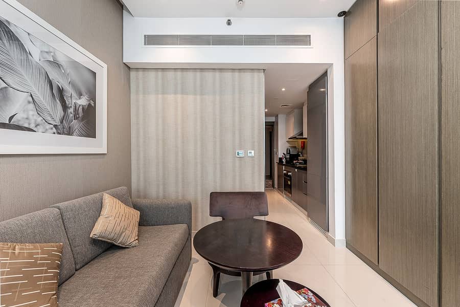 Fantastic Canal View| High Floor | Fully Furnished