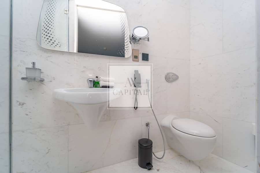 Best Deal | Burj View | Vacant | Brand new - Image 18