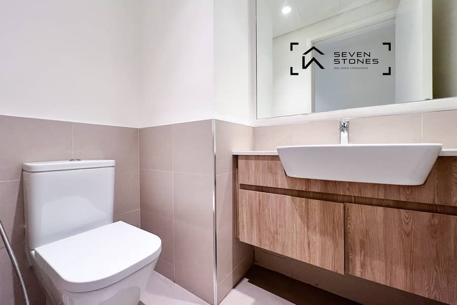 Chiller Free | Pool and Park Views | Vacant - Image 13