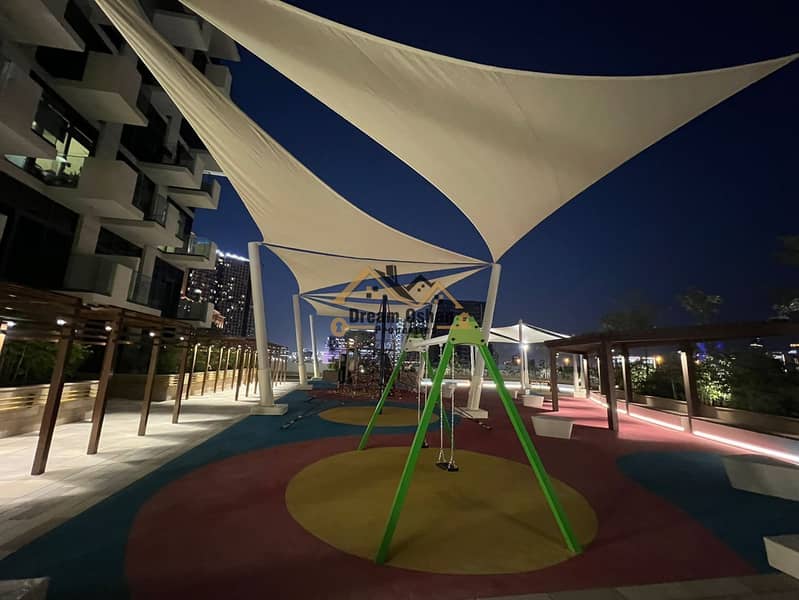 BURJ KHLIFA VIEW BIG TERRACE READY TO MOVE