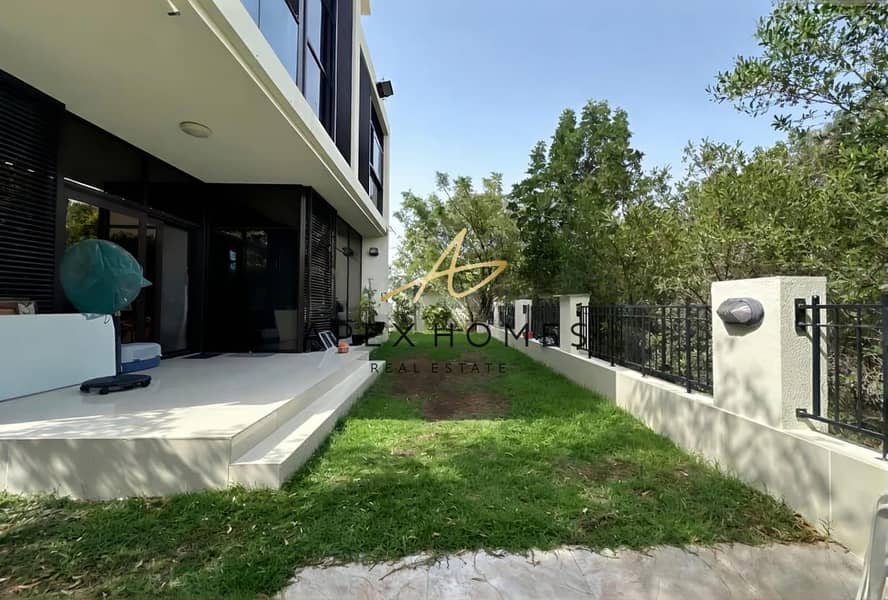 VACANT | SINGLE ROW | FURNISHED - Image 27