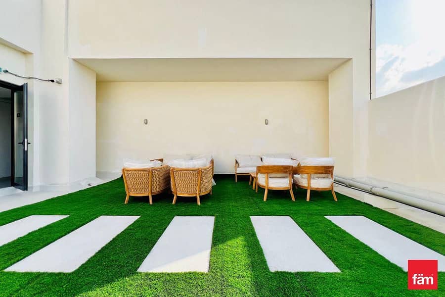 Fully Furnished | Spacious | Available Soon - Image 10