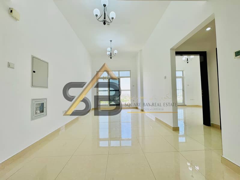 Close to Souq Extra|2Bhk Apartment|Balcony/Parking