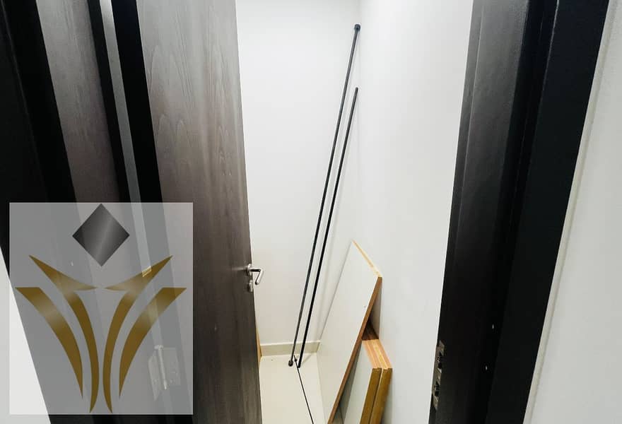 Bright & Cozy 1BR | Superb Location | Vacant Now