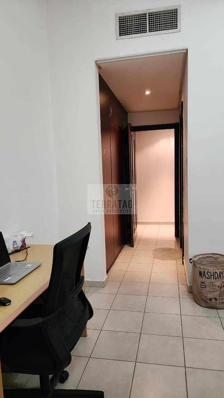 Fully furnished one bedroom available for rent closed the garden metro station with balcony - Image 6