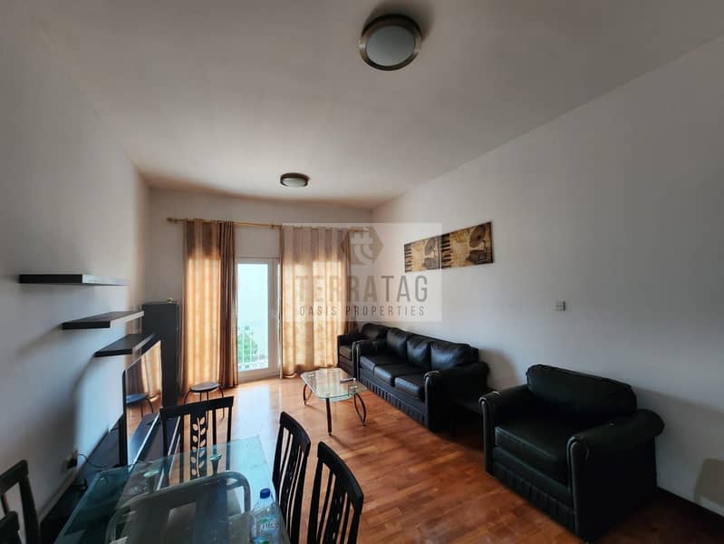 Fully furnished one bedroom available for rent closed the garden metro station with balcony - Image 9