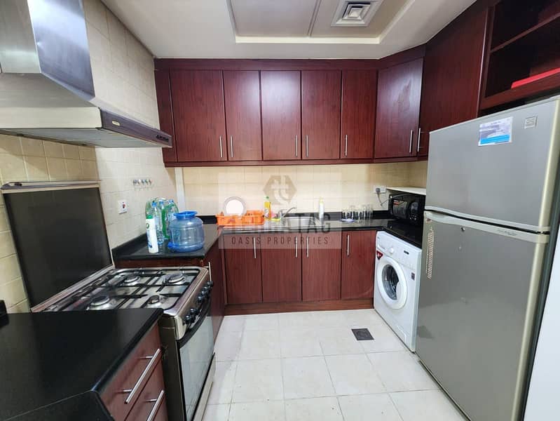 Fully furnished one bedroom available for rent closed the garden metro station with balcony - Image 10