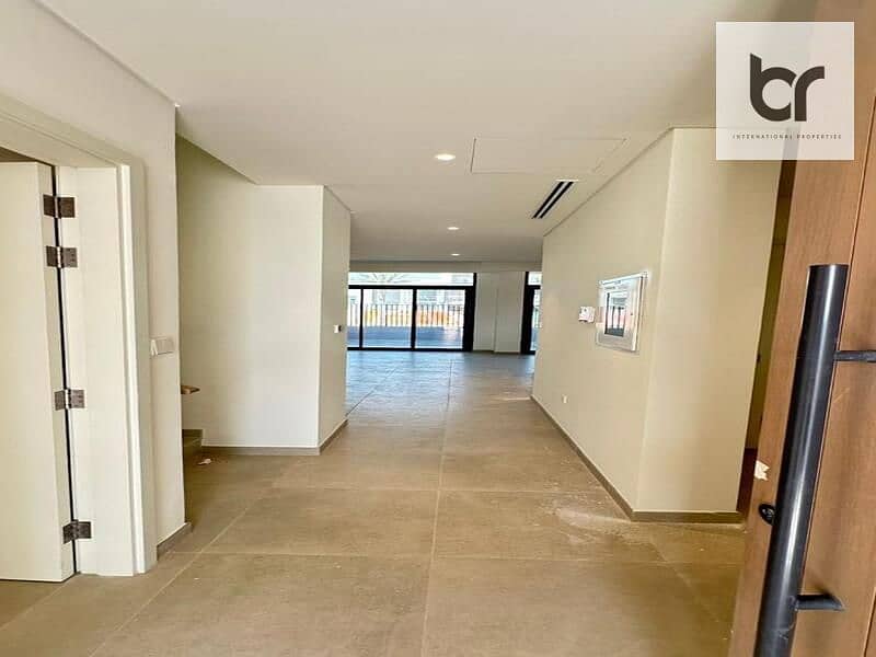 Genuine Listing l Spacious 3BR Villa | Vacant | Prime Location in Al Hebiah - Image 6