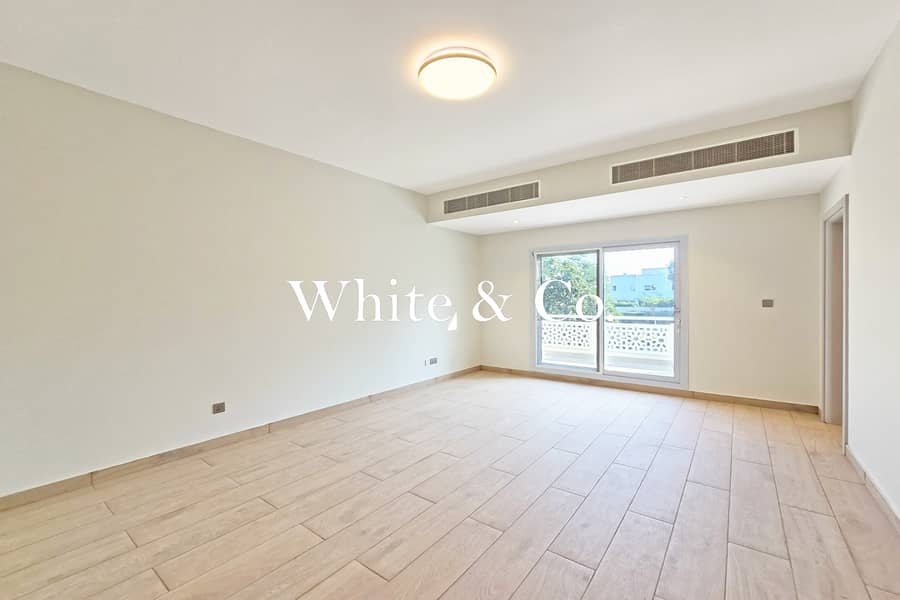 Fully Upgraded | 5 Bedrooms | Vacant Now - Image 10