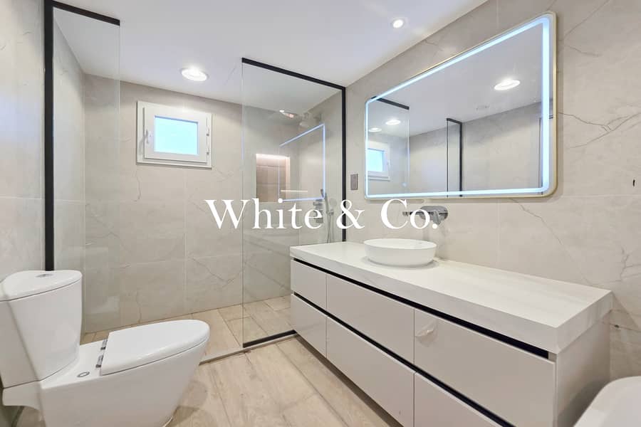 Fully Upgraded | 5 Bedrooms | Vacant Now - Image 12