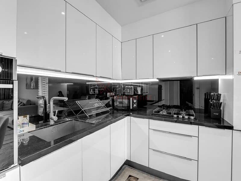 Stunning Views | Bright & Furnished | Move-in Ready