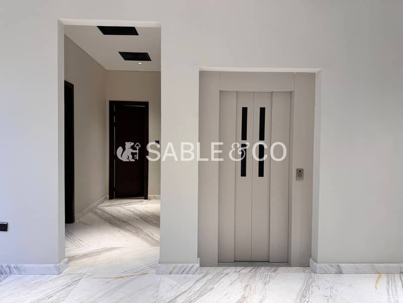 Vacant | Private Pool and Elevator | Brand New