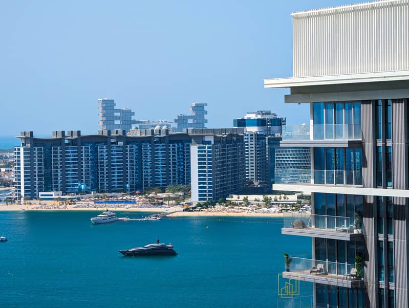 Luxury Furnished | Private Beach Access | Vacant | Bayut.com - Luxury Green Apartments With Private Beach Access