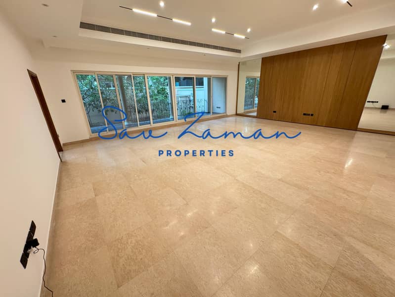 LUXURY MODERN FINISH 5BR+MAIDS PRIVATE GARDEN SEMI INDEPENDENT VILLA