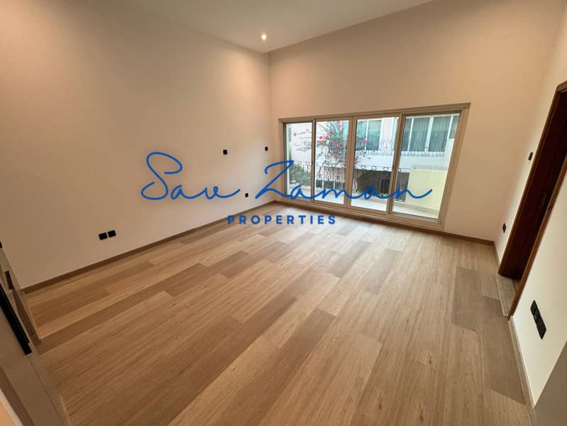 LUXURY MODERN FINISH 5BR+MAIDS PRIVATE GARDEN SEMI INDEPENDENT VILLA - Image 10