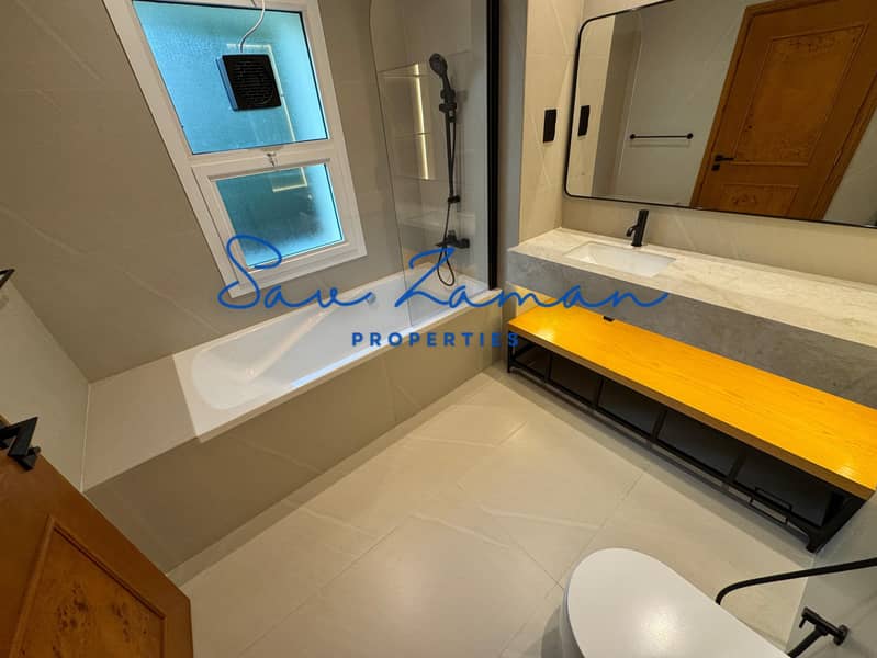 LUXURY MODERN FINISH 5BR+MAIDS PRIVATE GARDEN SEMI INDEPENDENT VILLA - Image 16