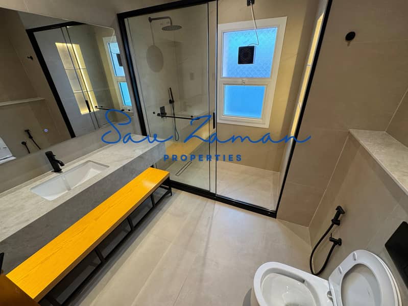 LUXURY MODERN FINISH 5BR+MAIDS PRIVATE GARDEN SEMI INDEPENDENT VILLA - Image 17