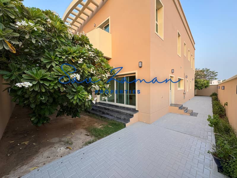 LUXURY MODERN FINISH 5BR+MAIDS PRIVATE GARDEN SEMI INDEPENDENT VILLA - Image 24