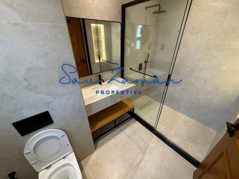 LUXURY MODERN FINISH 5BR+MAIDS PRIVATE GARDEN SEMI INDEPENDENT VILLA - Image 20