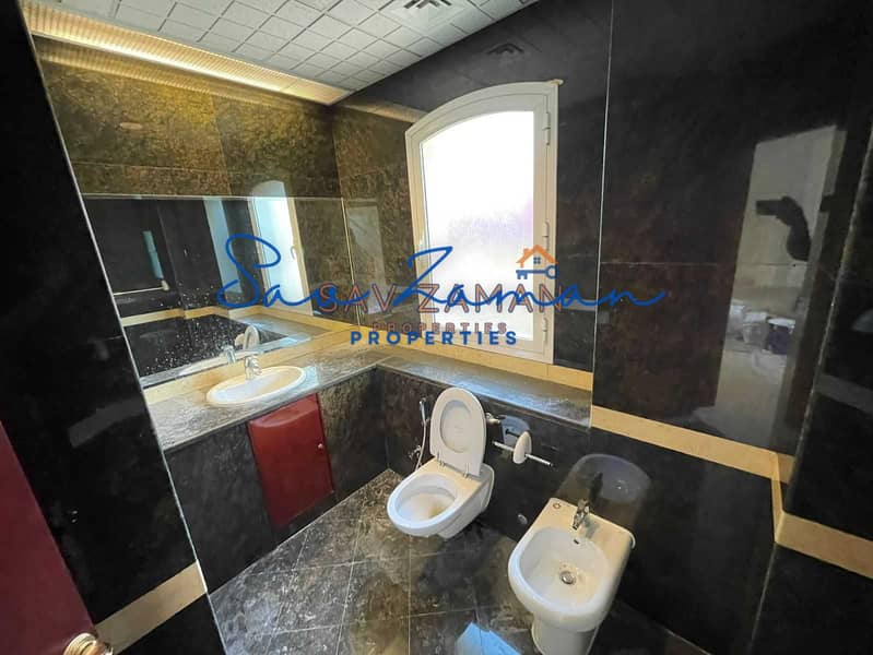 ON THE BEACH 5BR DRIVERS MAIDS PRIVATE GARDEN SHARED POOL GYM COMPOUND VILLA JUMEIRAH 3 - Image 19