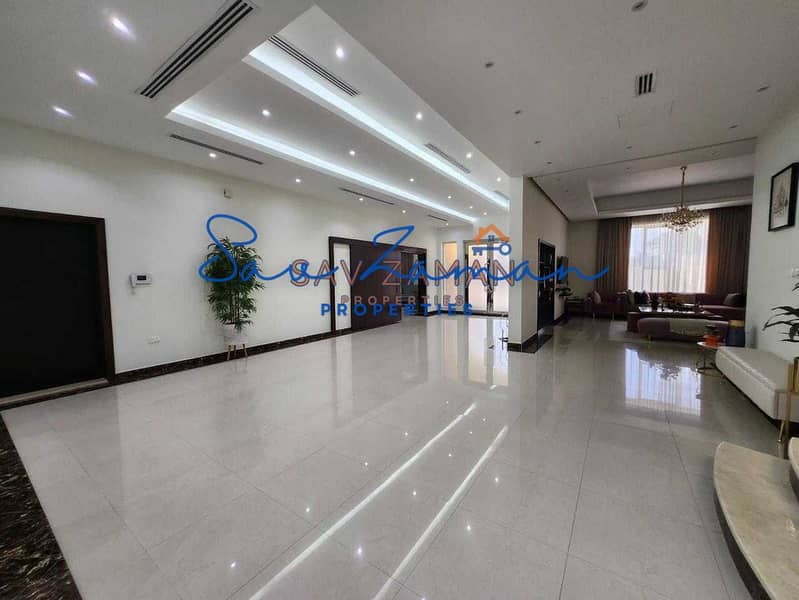 MODERN 4BR MAIDS DRIVER PRIVATE GARDEN COVERED PARKING OUTSIDE KITCHEN