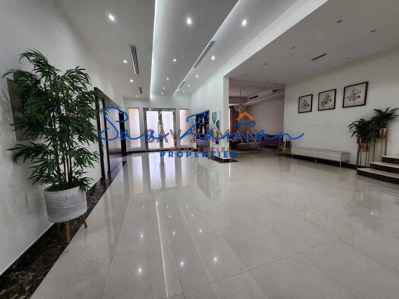 MODERN 4BR MAIDS DRIVER PRIVATE GARDEN COVERED PARKING OUTSIDE KITCHEN