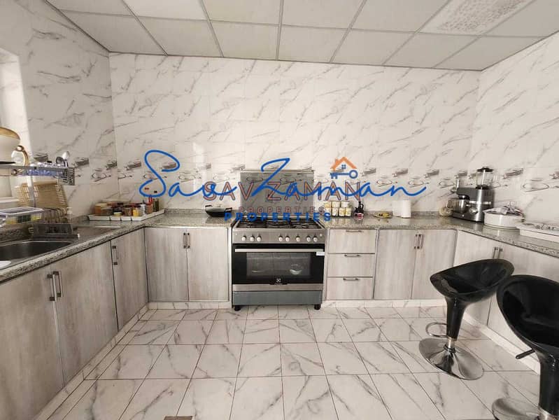 MODERN 4BR MAIDS DRIVER PRIVATE GARDEN COVERED PARKING OUTSIDE KITCHEN - Image 11