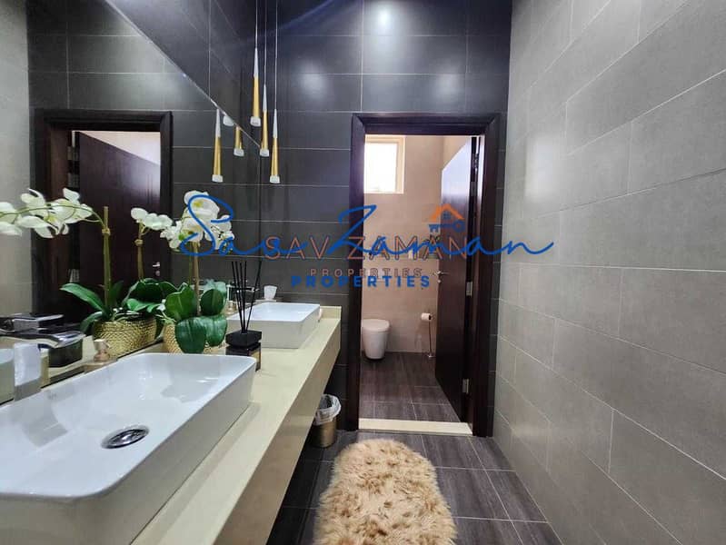 MODERN 4BR MAIDS DRIVER PRIVATE GARDEN COVERED PARKING OUTSIDE KITCHEN - Image 20