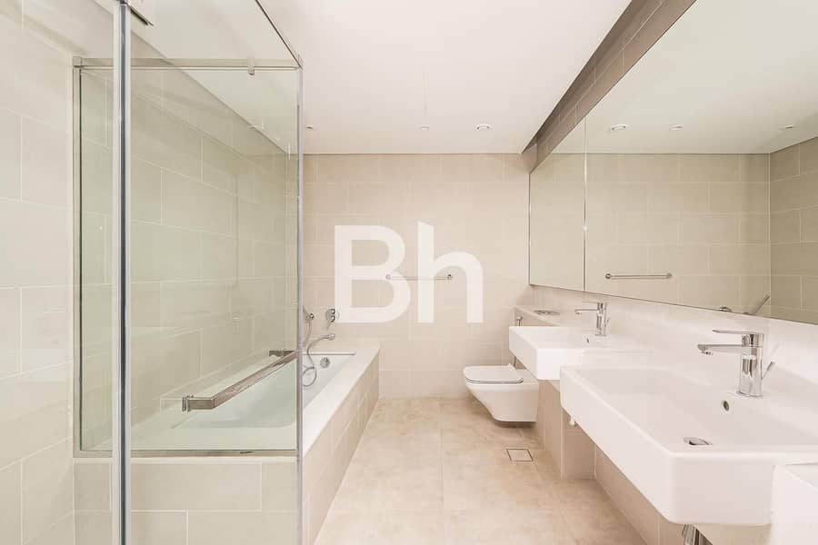 High Floor | Bright | Canal And Burj Khalifa View - Image 8