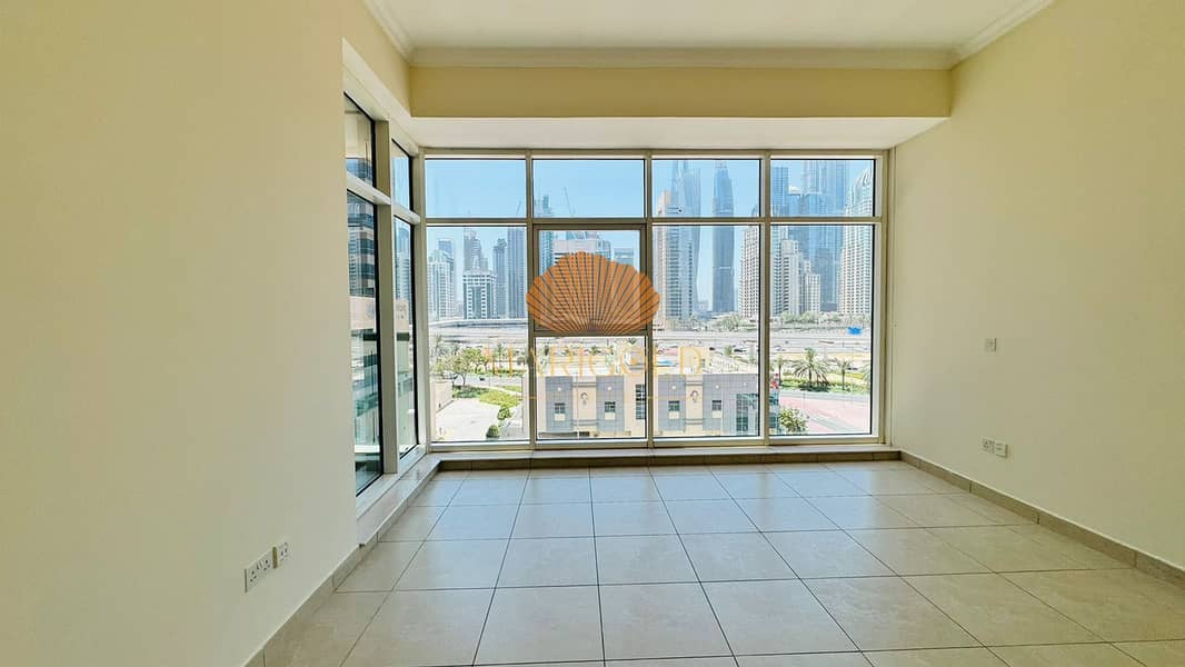 SPACIOUS | PREMIUM BUILDING | CLOSE TO METRO