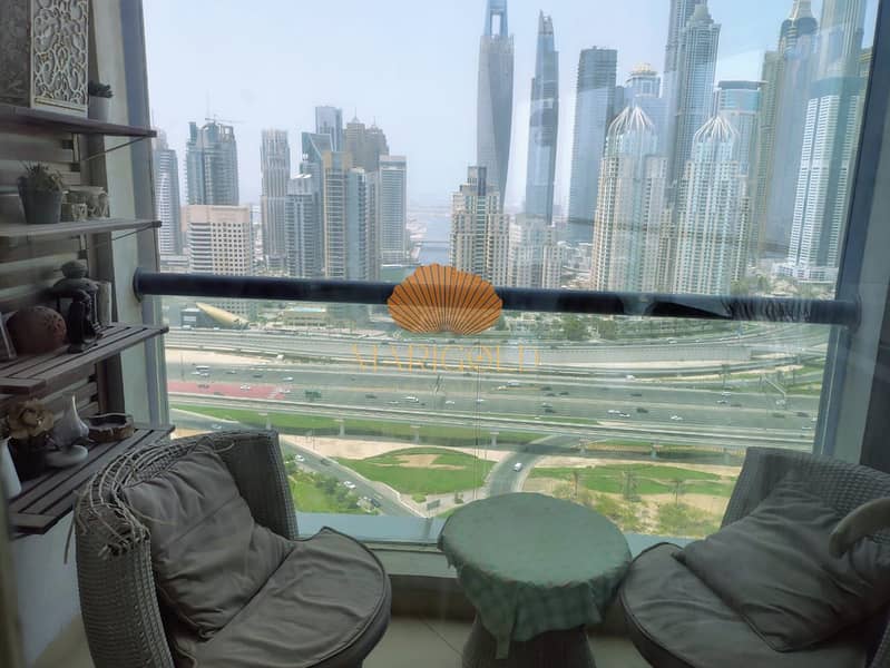 FULLY FURNISHED I SPACIOUS I ELEGANT I DUPLEX APARTMENT