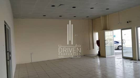 Spacious Showroom in Sharjah Industrial. Spacious Showroom in Sharjah Industrial.