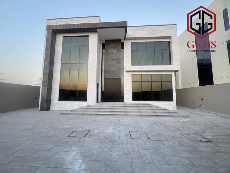 PRIME LOCATION | BEST OFFER | HUGE AREA | GARDEN