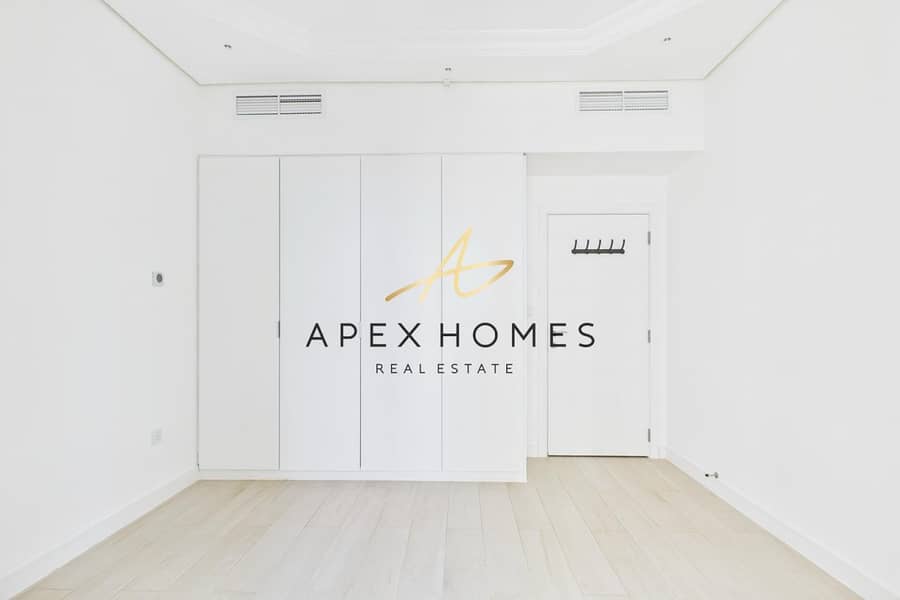 Fully Upgraded | 3BR+Maid | Direct Beach Access | - Image 14