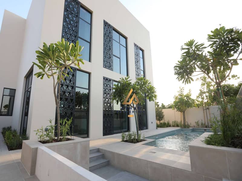 RESALE LOWEST PRICE LUXURY VILLA ELEVATER PLU MAID - Image 3