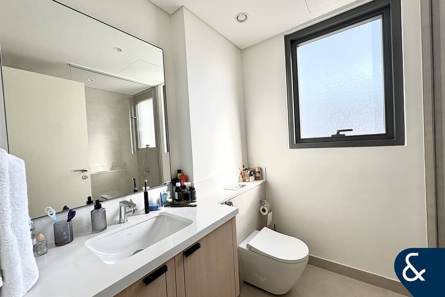 3 Bedroom | Landscaped | Seconds to Pool - Image 7