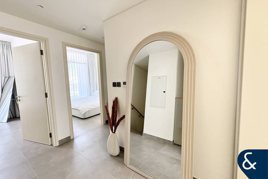 3 Bedroom | Landscaped | Seconds to Pool - Image 13