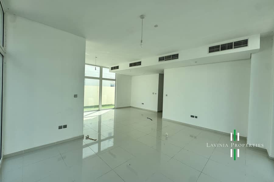 Single Row | 6BR | Beautiful Layout | 4098.89 sqft