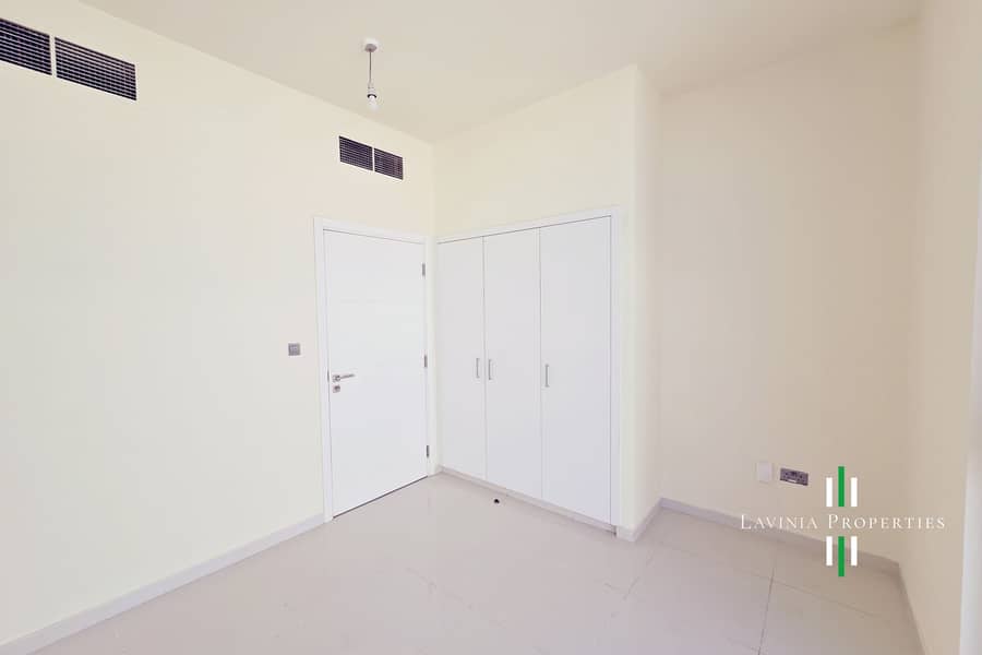 Single Row | 6BR | Beautiful Layout | 4098.89 sqft - Image 8